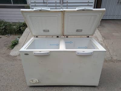 Waves Freezer Double Door total original Good Condition 0312/4645/208