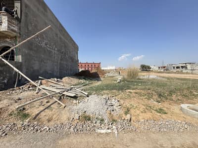 General 7 Marla Solid Land & Sun Face Plot in 470 Series, C-Block, Gulberg Residencia, Islamabad