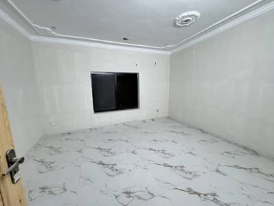 Beautifully Designed 1 Kanal Lower Ground Portion For Rent, Near D-Markaz, Gulberg Residencia