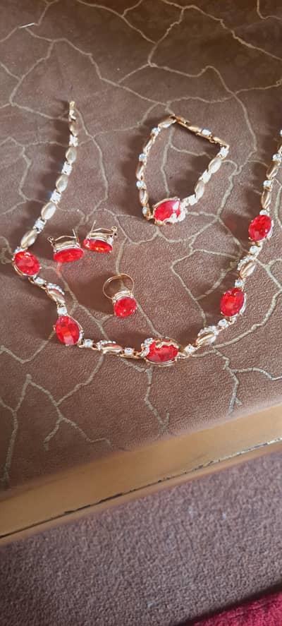 WhatsApp num 03445617811