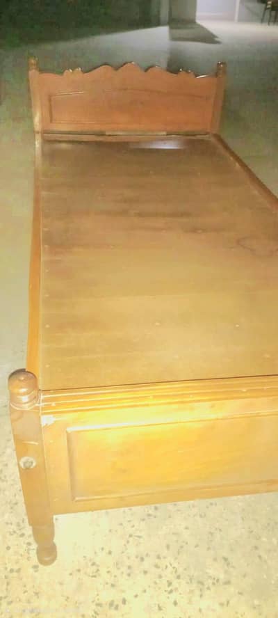 single beds for sale  good condition urgently sale