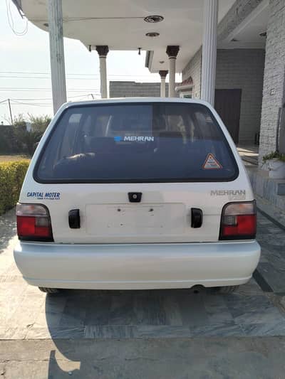 mehran urgent sale 2017 model