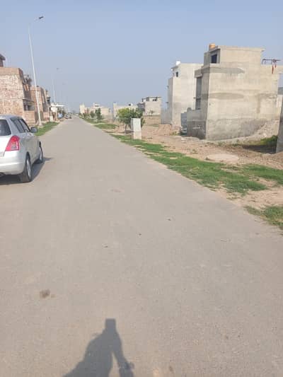 5 Marla Plot For Sale Pearl Block Park View City Lahore