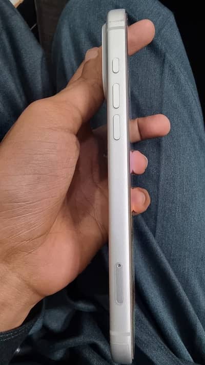 Apple iPhone 17 Pro Max – Like New – PTA Approved – Complete Box