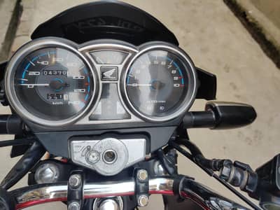 Honda cb 150 just like zero meter