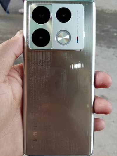 with charge and box 10/10 condition all okay