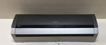 Gree inverter 2 ton repaired 0335/666/2049