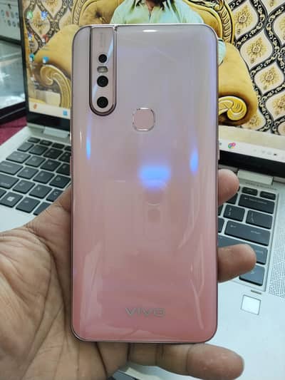 VIVO V15 BRAND NEW PHONE
