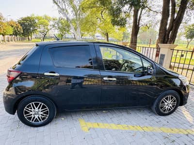 Toyota vitz 2019/21 number 24 ka