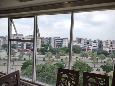 0ne bed fully furnishad