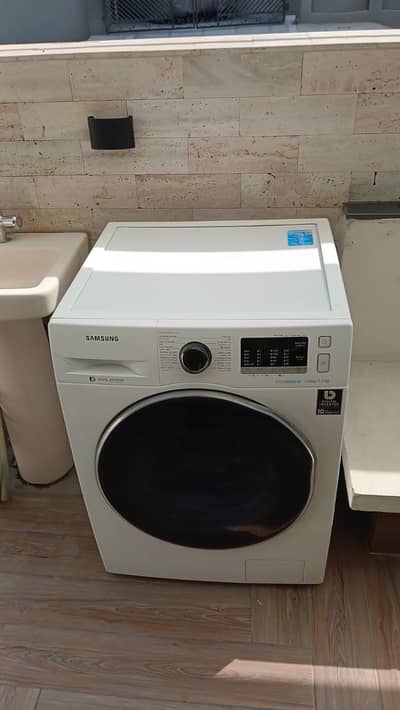 Digital inverter laundry washing machine 5 to 7kg good condition