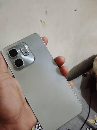 Infinix hot 50i 6/128