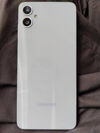 Samsung A04 4/64