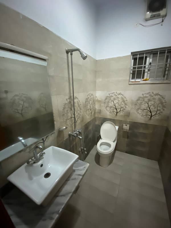 14 Marla Upper Portion With All Basic Necessities 2