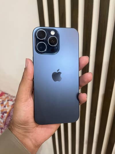 iPhone 15 pro max 256 GB