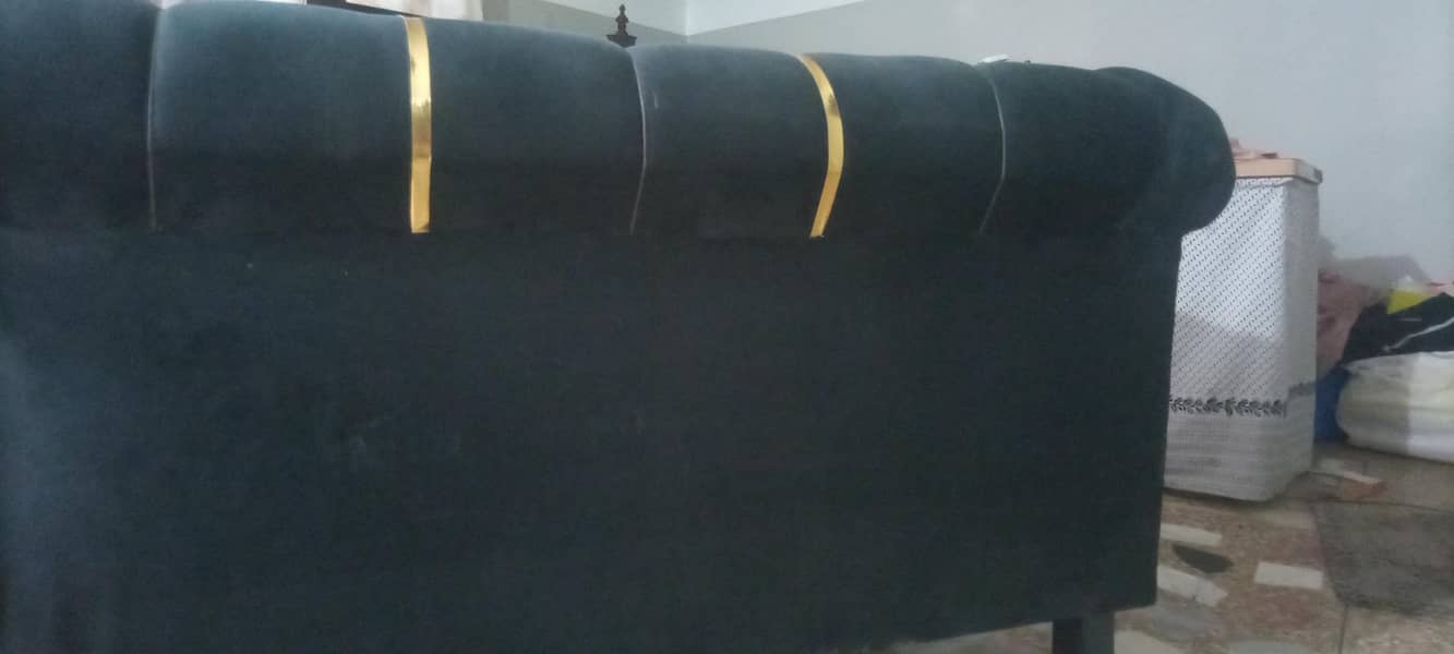 2 sofas L shape and Simple 5