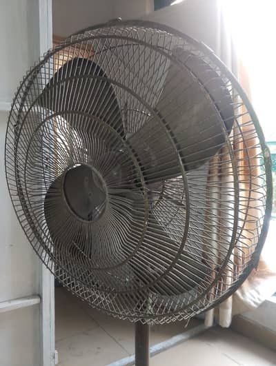Pedestal Fan | Air Cooling | Adjustable Stand Fan| in Good Condition