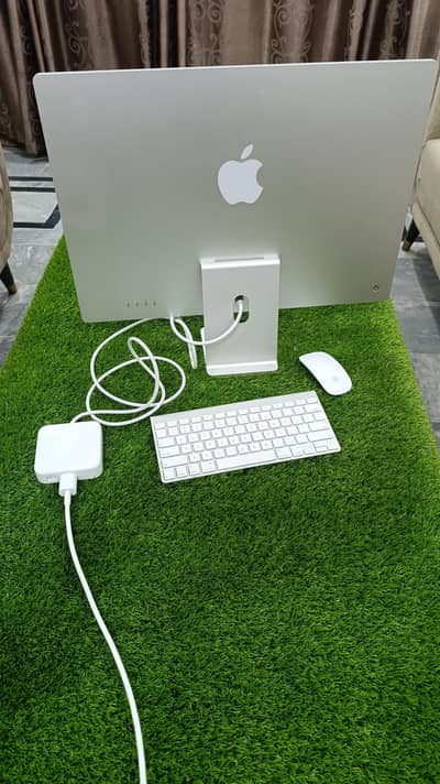 IMAC 2021 M1 Chip, IMAC 2017 Core i5