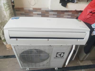 Electrolux 1.5 ton Inverter