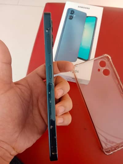 samsung galaxy a06.6 gb ram 128 gb . 10by10