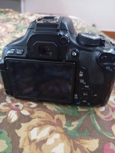 Canon 600d  (18mm-55mm)