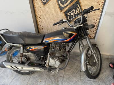 Honda 125 Bike used in home