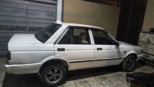 Nissan Sunny