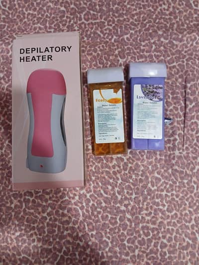 Wax machine with two waxes