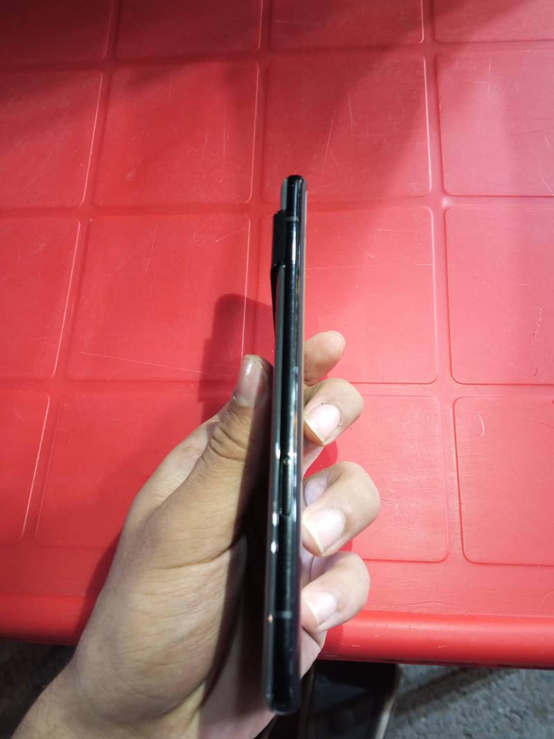 Google Pixel 6 pro 2