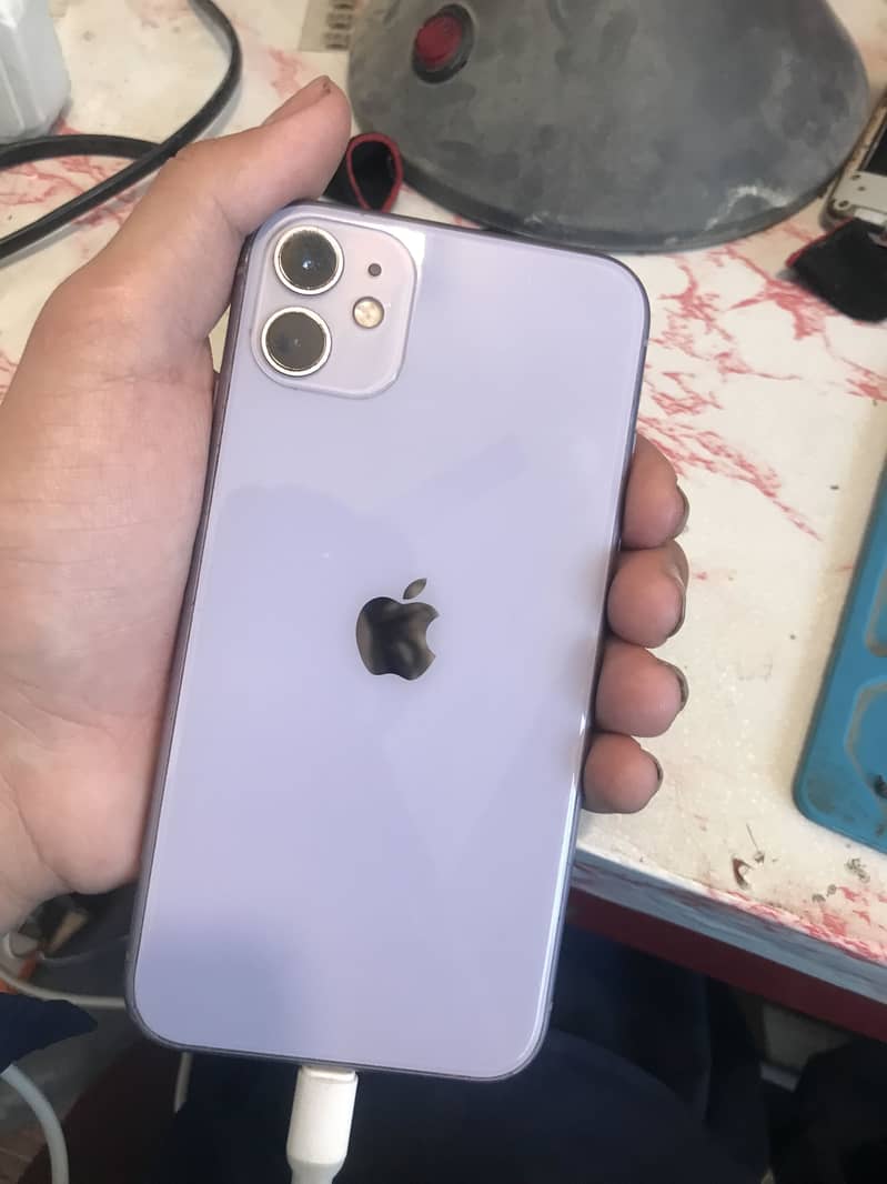 iPhone 11 1