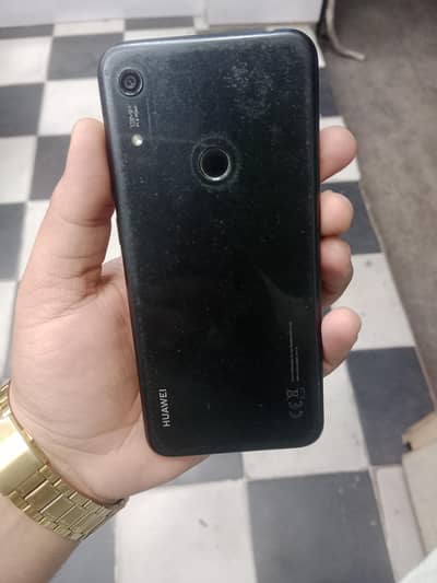 Huawei y6s 3gb 64gb phone for sale