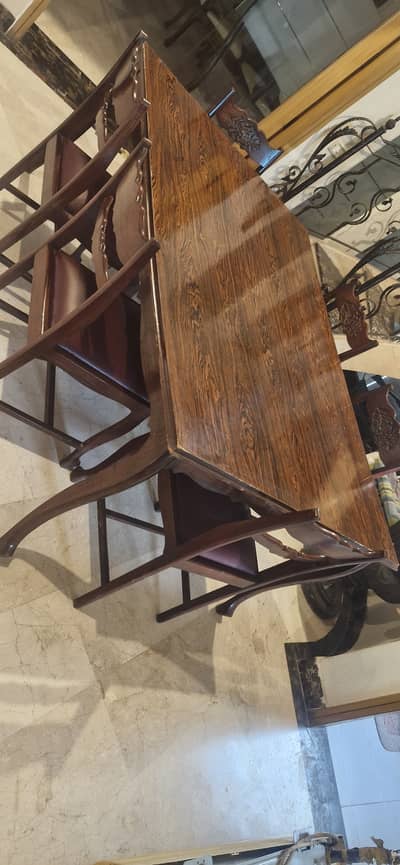 Dinning table with 6 dinning chairs