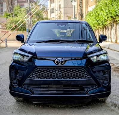 TOYOTA RAIZE G PACKAGE WITH 360 CAMERA