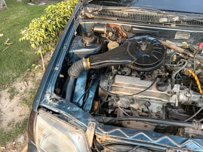 nice car out shower in ongnal lpg and ptroal working