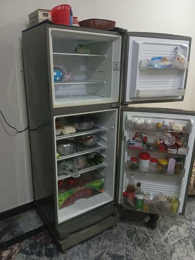Dawlance Refrigerator for Sale