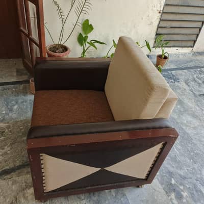 sofa set for saly diman 60k  original pushing leather and kapda