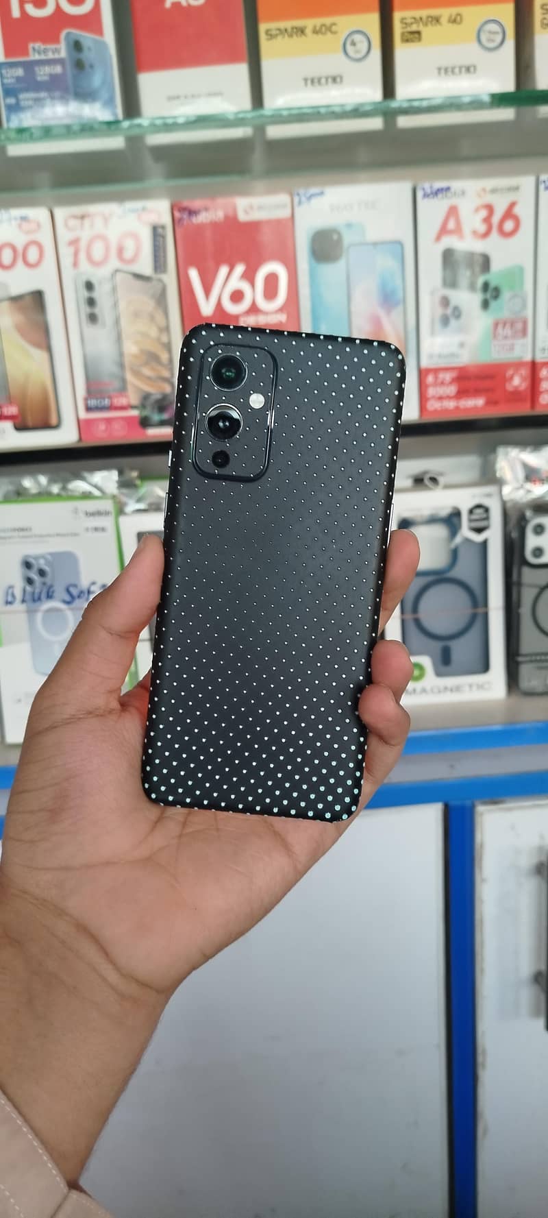 OnePlus 9 1