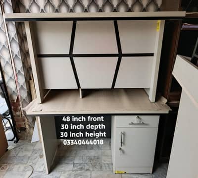 Office table/Executive table/Computer table/Office desk/Computer desk