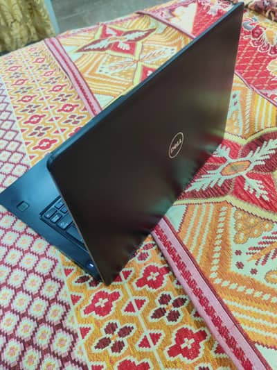 Dell latitude 5280, good condition, lightly used