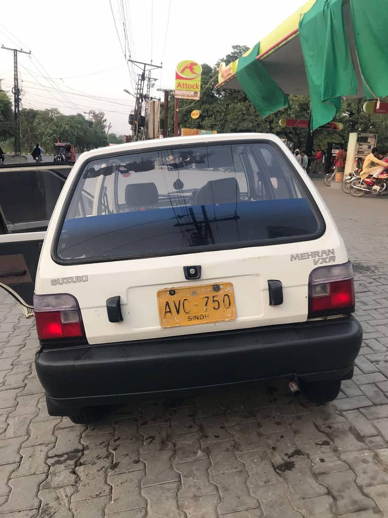 Suzuki mehran 2011 I Sindh registered I family use car 2