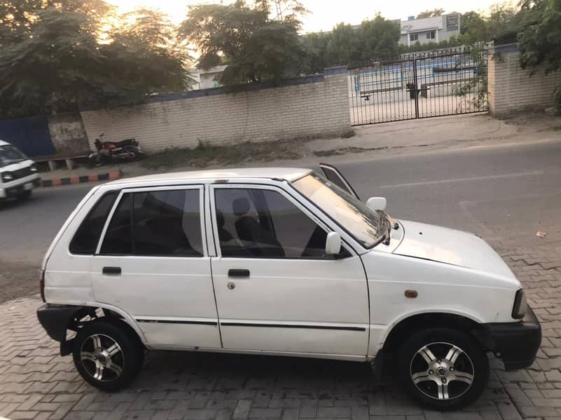Suzuki mehran 2011 I Sindh registered I family use car 4