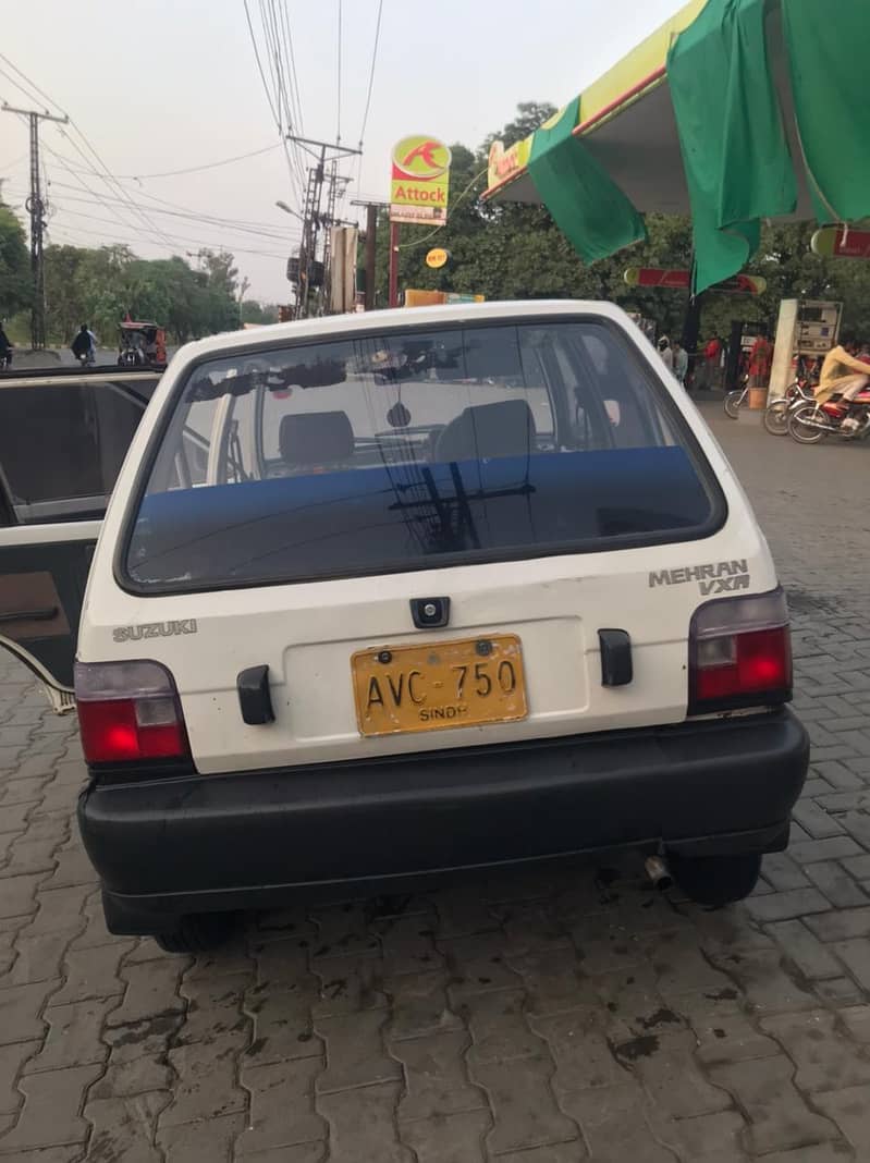 Suzuki mehran 2011 I Sindh registered I family use car 5