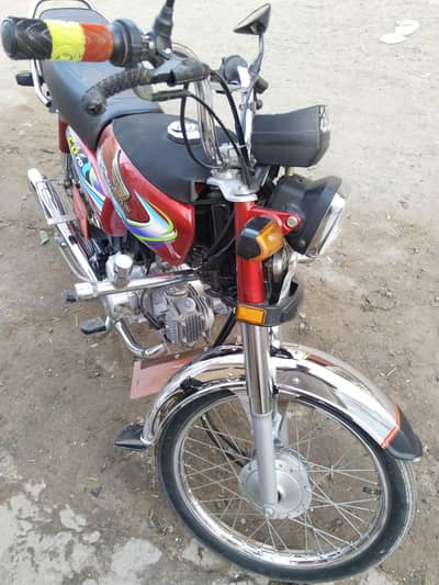 Honda CD70 bike for sale |Price is negotiable
