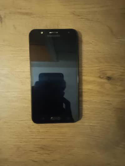 Samsung Galaxy J7 Prime Up For Sale