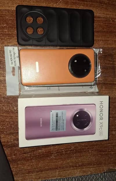 Honor x9c non PTA 5 month use koi masla ni ha  8/256