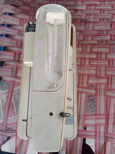 Singer fashion electric multi stitch sewing machine