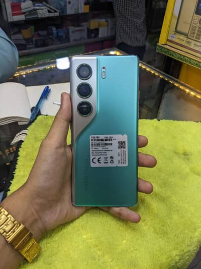 Tecno Camon 40 Pro (Just Box Open) |  Green