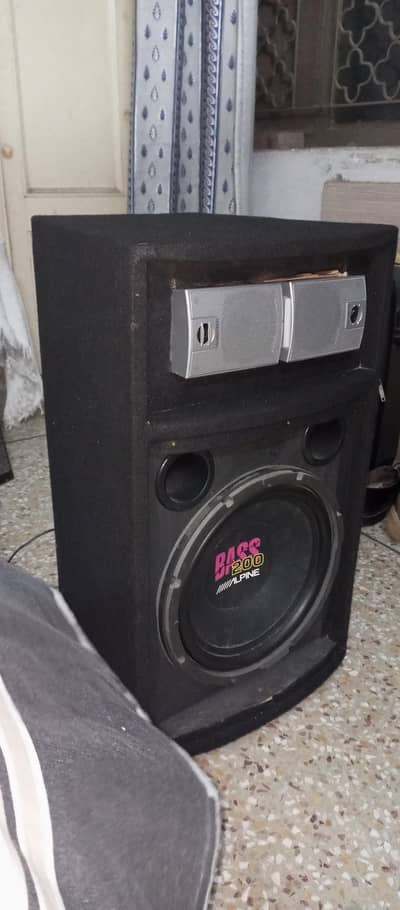 outdoor party speaker/ sound system