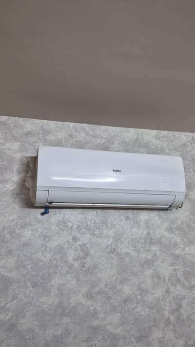 haier slightly used 1 ton