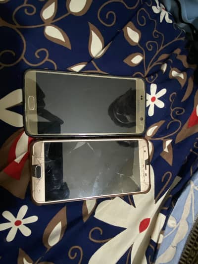 two samsung mobiles for sale